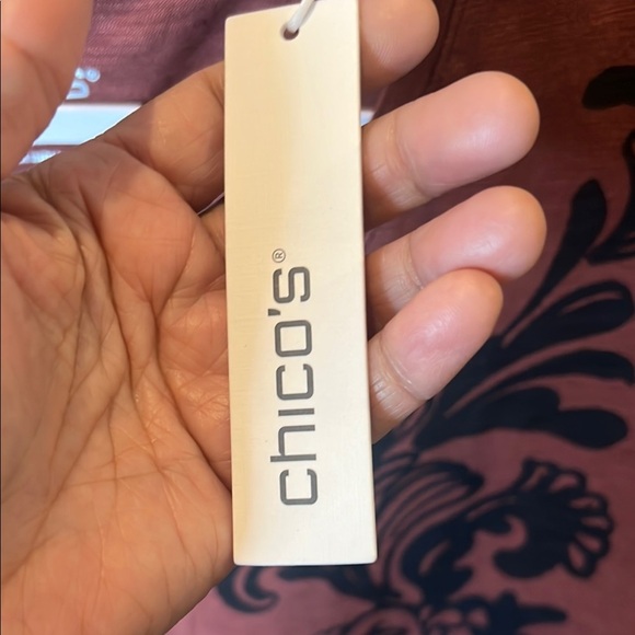 Chico's Cotton Slub Basic Rust Knit V neckline Graphic Blouse size XL /3 - Picture 4 of 11